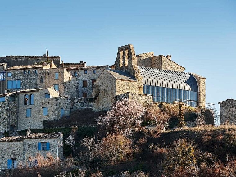 Projeto em Hamburg com caixilharia de aço