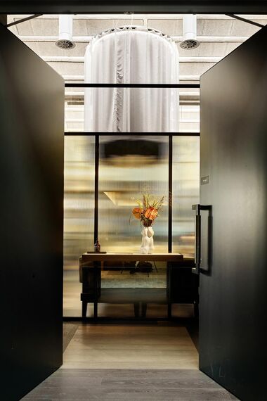 unico xs Janelas and unico Portas - Conversion of old shed building, Zug located in Zug, Suíça