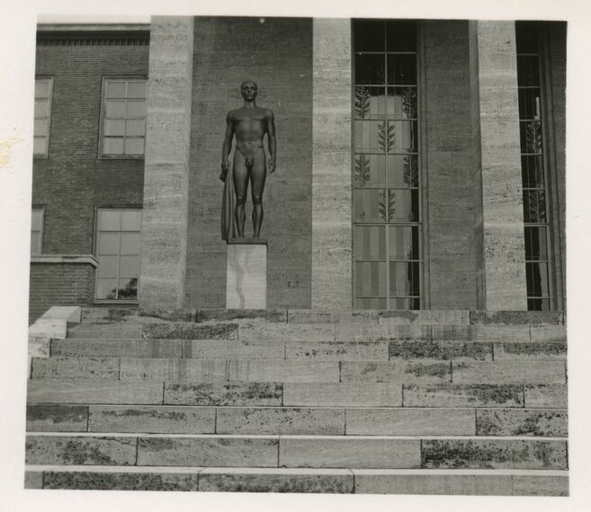 unico Windows and unico xs Windows - Hall of Honour of the House of German Sports, Berlin located in Berlin, Alemanha