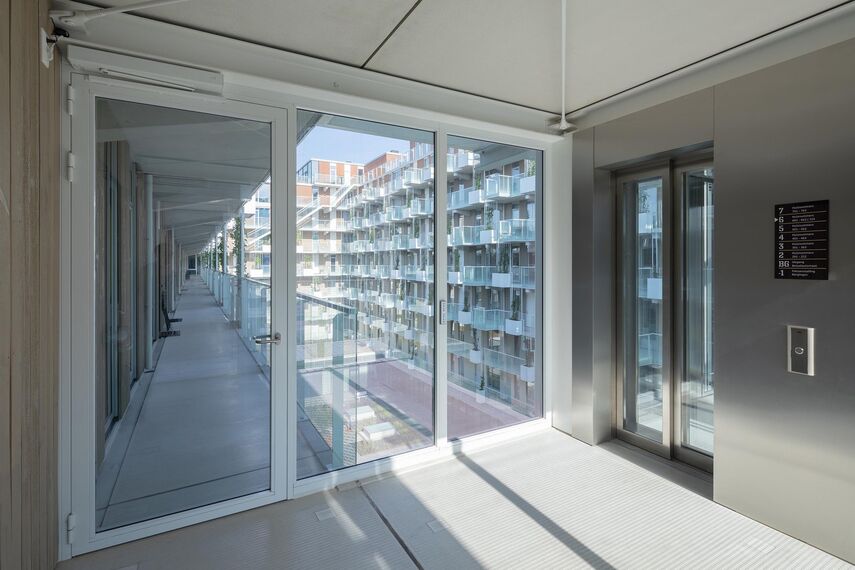 presto 50 Portas, presto 50 Janelas, unico xs Janelas and thermfix vario Fachadas - Fenix I, Roterdão located in Rotterdam, nos Países Baixos