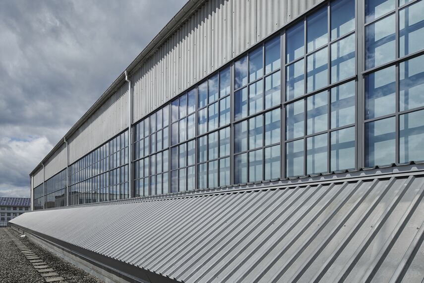 unico xs Windows - Factory floors in the Salzhaus, Biel located in Biel, Suíça