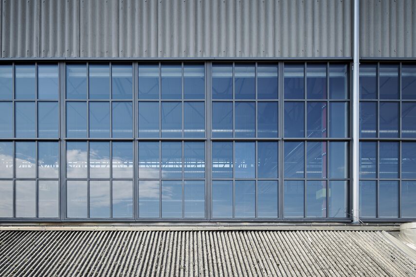 unico xs Windows - Factory floors in the Salzhaus, Biel located in Biel, Suíça