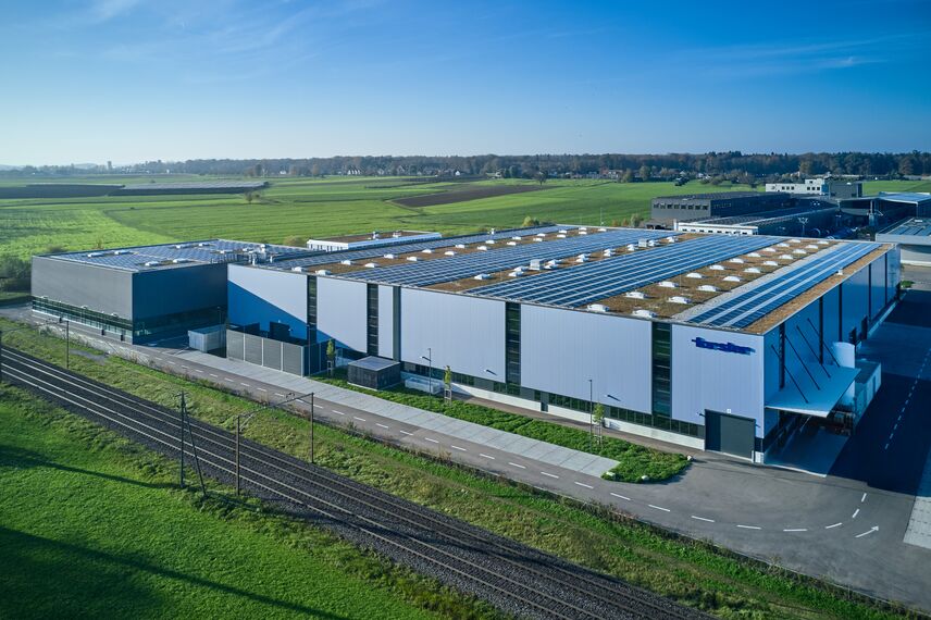 unico Janelas, fuego light Portas, thermfix vario Fachadas, unico Portas, fuego light Janelas de correr, unico Janelas de correr and presto xs Portas - Forster Campus, Romanshorn located in Romanshorn, Suíça