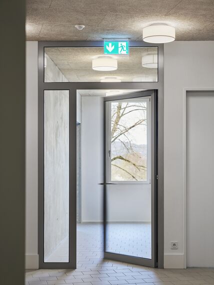 thermfix vario Fachadas, fuego light Portas and fuego light Janelas de correr - Zentrum Biffig, Schötz located in Schoetz, Suíça