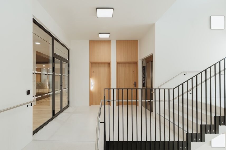 unico Portas, fuego light Portas, unico standard Portas, fuego light corta-fogo 30 Portas, fuego light corta-fogo 90 Portas and fuego light corta-fogo 60 Portas - Renovation of Kärntner Sparkasse in Klagenfurt located inÁustria
