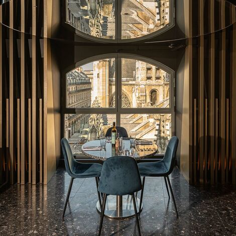 unico Windows, unico xs Windows and fuego light Doors - La Samaritaine, Paris located in Paris, França