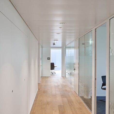 unico Janelas, fuego light Portas, thermfix vario Fachadas, unico Portas, fuego light Janelas de correr, unico Janelas de correr and presto xs Portas - Forster Campus, Romanshorn located in Romanshorn, Suíça