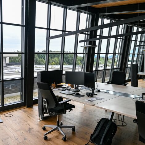 unico Portas, thermfix vario Fachadas and unico xs Janelas - Im Dock, Rothenburg located in Lucerne, Suíça