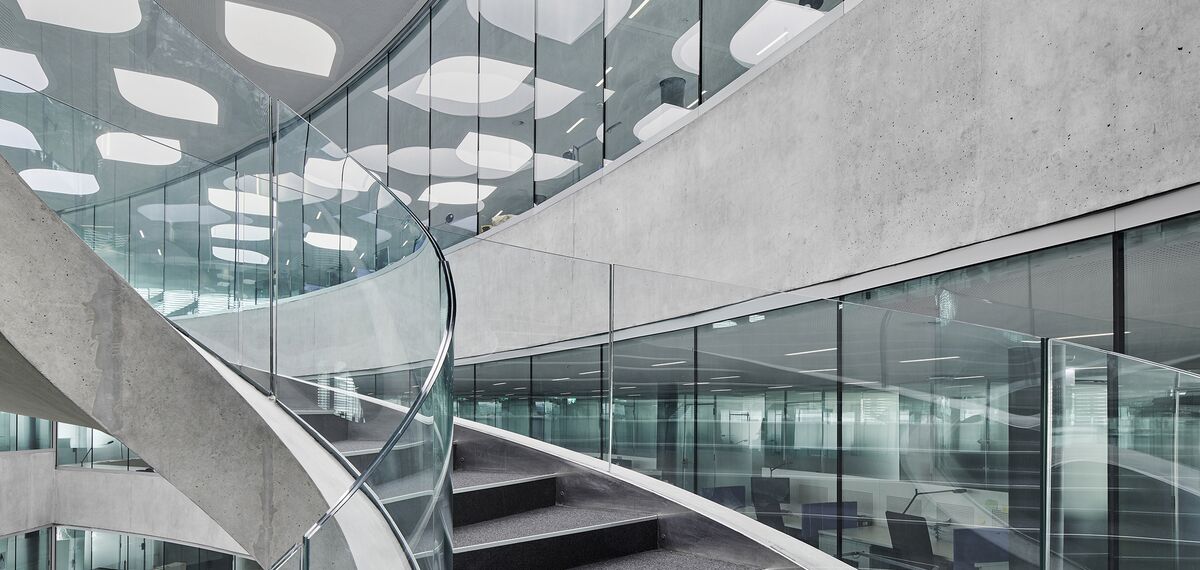 fuego light Doors and fuego light Windows - Maison de la Paix, Genebra located in Geneva, Suíça