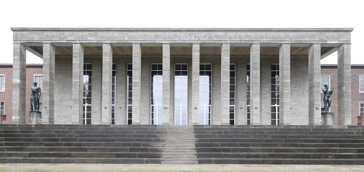 unico Windows and unico xs Windows - Hall of Honour of the House of German Sports, Berlin located in Berlin, Alemanha